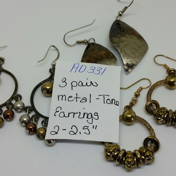 Dangle Earring Lot 3 Pairs gold metal bead core classic capsule - Picture 5 of 5